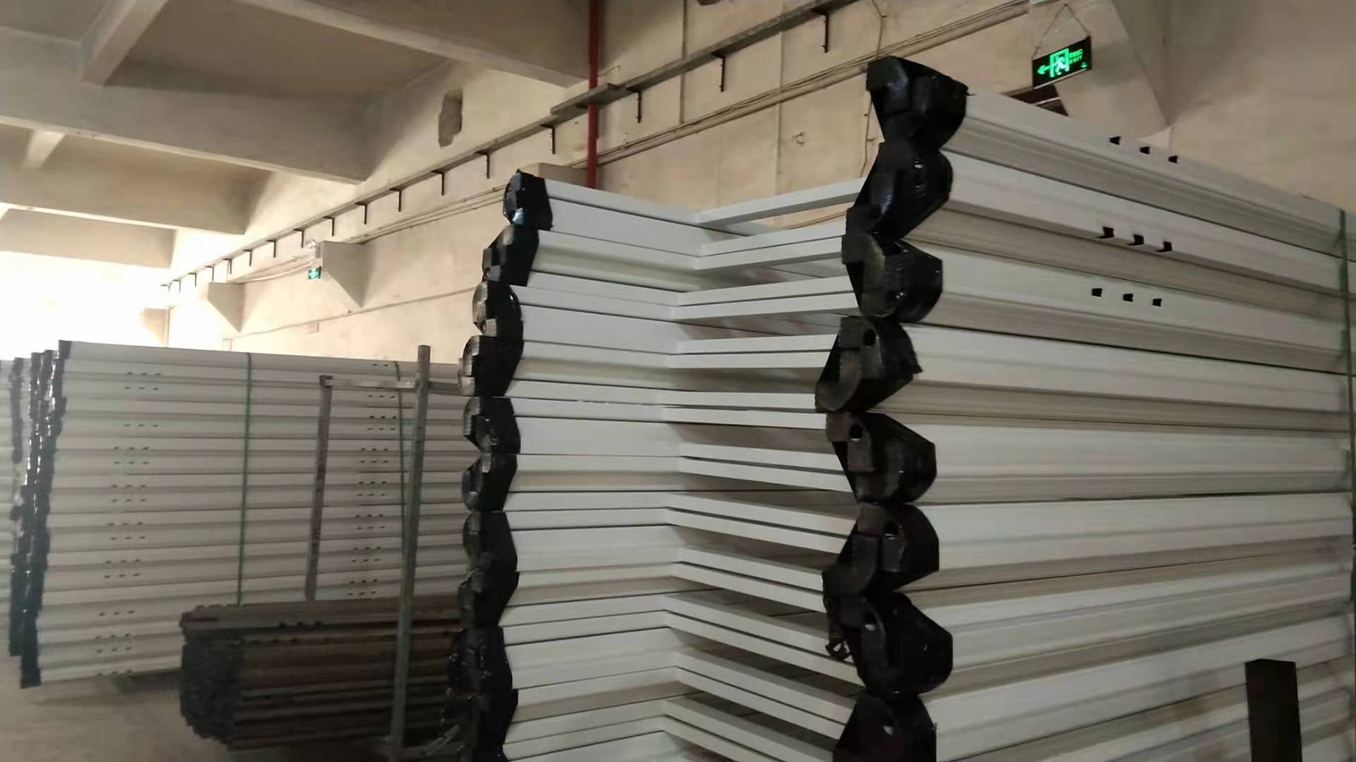 鐵床都是怎么樣打包裝的？