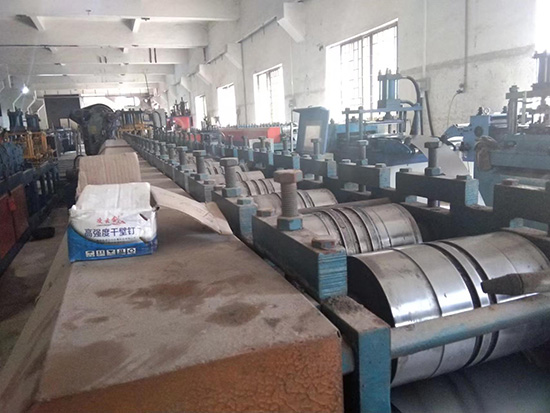 你見過鐵架床生產(chǎn)車間嗎？